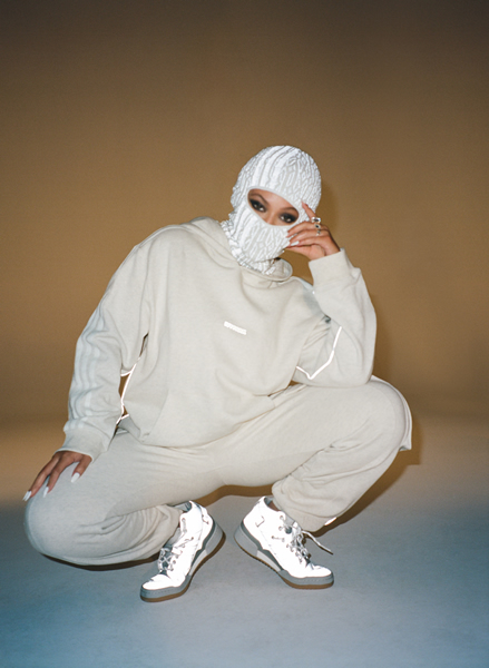BeyLegion's tweet photo. Beyoncé for #ICYPARK. ❄️

#adidasxIVYPARK https://t.co/J8ZCDASSrl