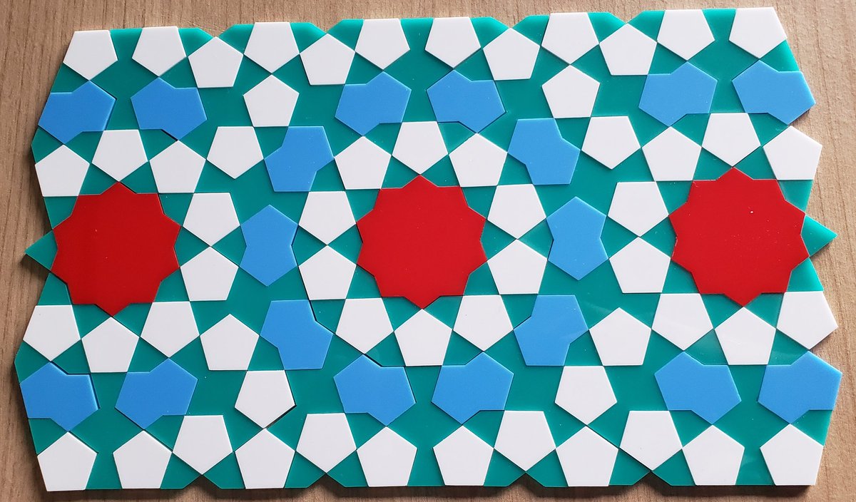 Made a nice pattern using <a href="/GirihPuzzle/">GIRIH PUZZLE</a> tiles