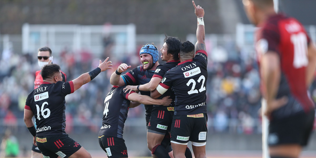 RUGBY_REPUBLIC's tweet photo. ドコモがキヤノン相手に劇的な逆転勝ち！　新加入のNZ代表ペレナラが魅せた！
https://t.co/BRexe5ZO2c
#ラグビー #トップリーグ2021 #NTTドコモレッドハリケーンズ #キヤノンイーグルス https://t.co/Po6BlnMzks
