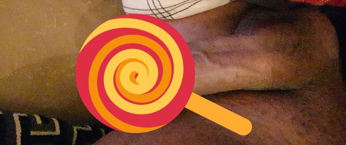 Lick it like a lollipop and enjoy it....he likes that ???

https://t.co/lR5icrzPQL

#onlyfans #model