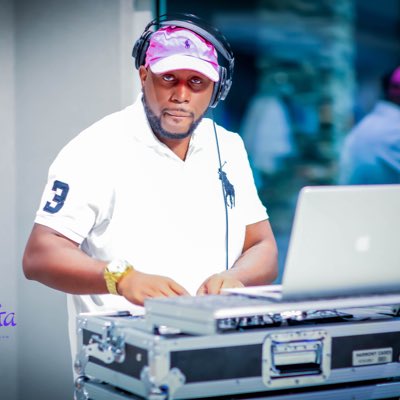 IamDJPOLO_'s tweet photo. #NewProfilePic for booking information. https://t.co/Zt1W42T02O or (843) 640-5282 https://t.co/6orywaOJHH