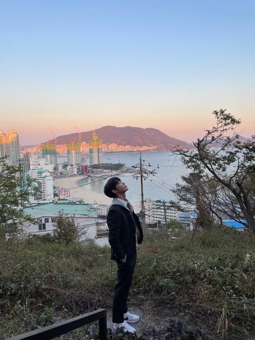 Gzenn00's tweet photo. #NCT_DOYOUNG #NCT_도영 #NCT도영 #도영 #DOYOUNG #DOYOUNGACTOR https://t.co/I4XZNuJ0Wj