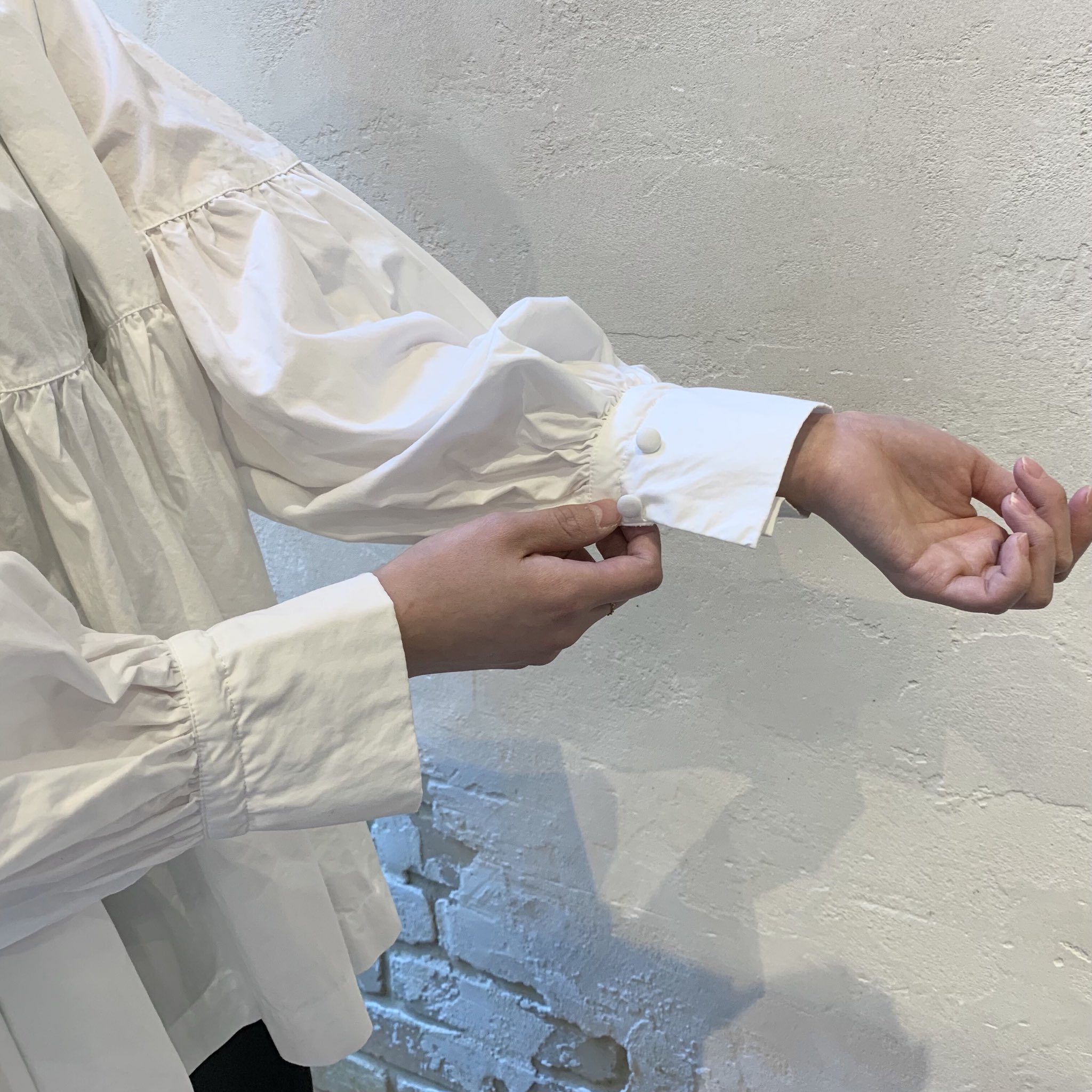 FRILL COLLAR GATHERED BLOUSE | 岡山店 | nest Robe Shop Blog