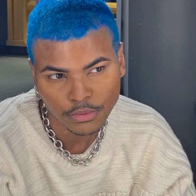 mrjulls's tweet photo. #NewProfilePic https://t.co/XeAY0T2tWv