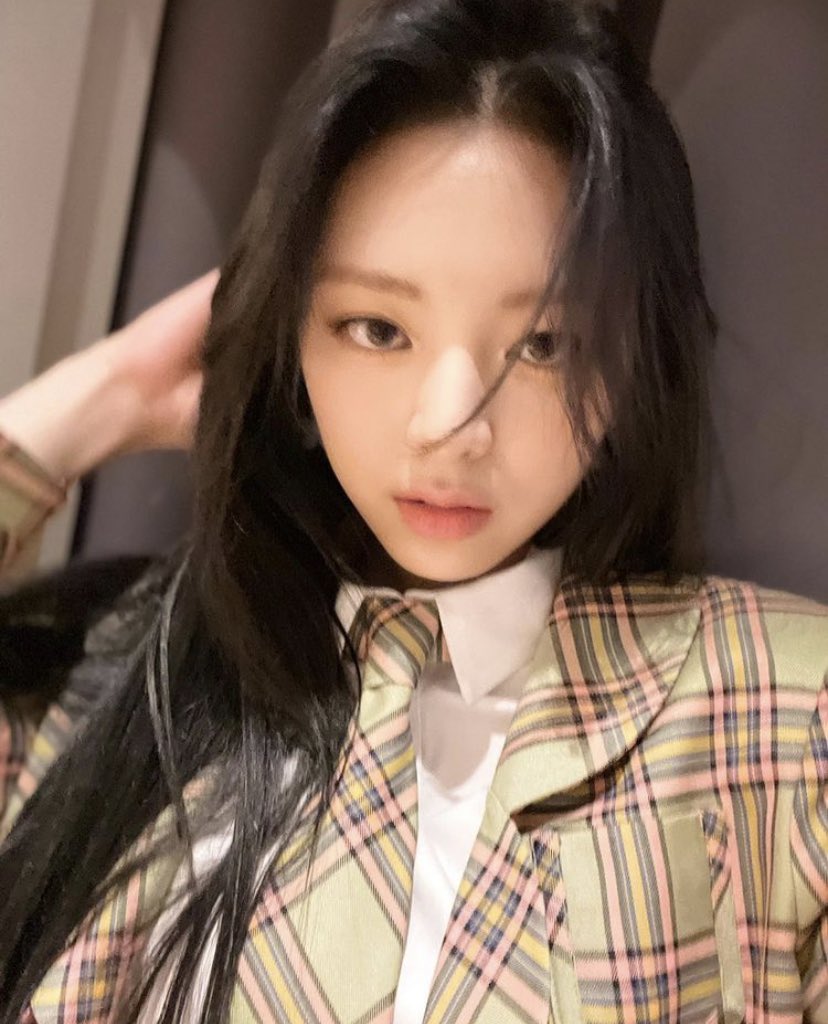 ITZY GLOBAL tweet media
