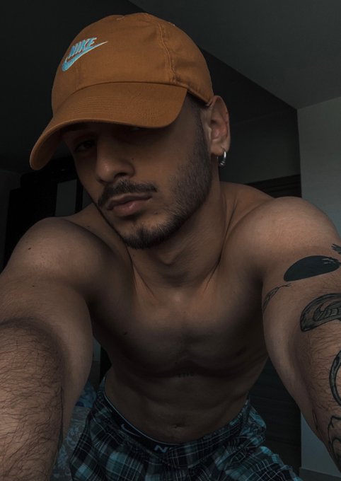 Watch ppspnl's leaked NSFW photo on TwXstars