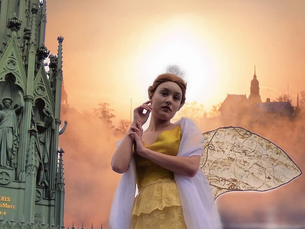 Ich läute jetzt hier mit dem Foto der wundervollen <a href="/suzo/">suzo</a>.mi im Victoria Park den Frühling ein. Vielen Dank für die schöne Zusammenarbeit. Bearbeitung von mir mit #lightleap und #lightroom

 #cosplaygirlsofinstagram  #cosplaylife #prilaga #cosplay  #cospl… instagr.am/p/CLjJFIkJWVS/
