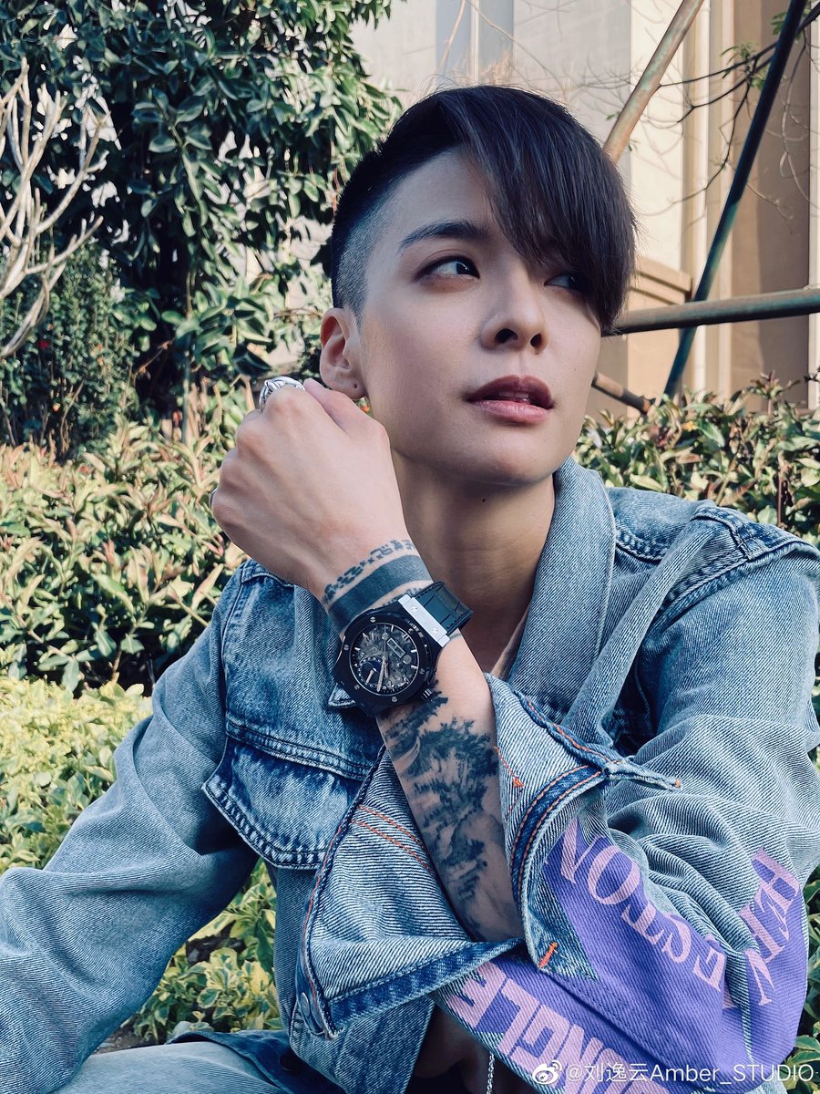amberroyalcom's tweet photo. What makes you so happy?👻👻👻
@ajol_llama 

©️刘逸云Amber_STUDIO https://t.co/bAmX6AMtSm