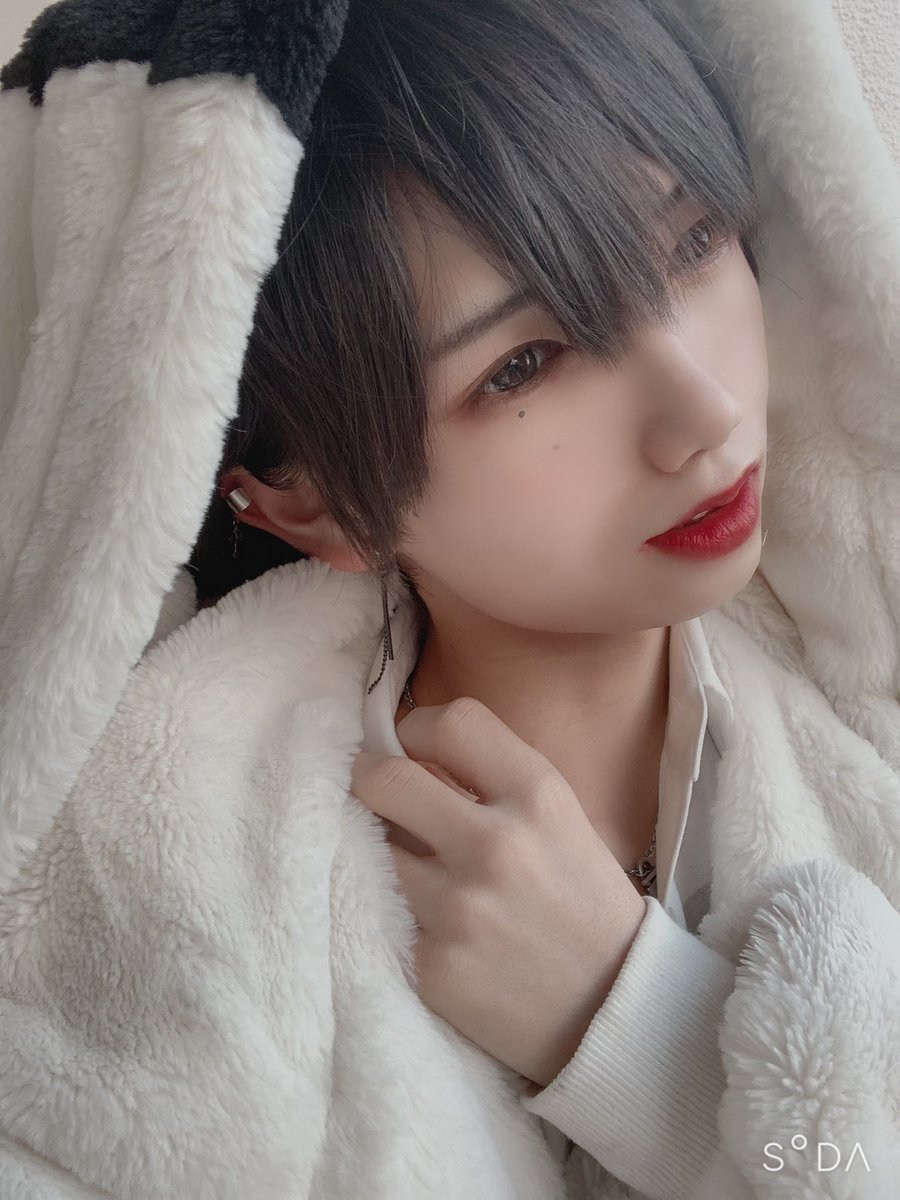 miyoshiakito's tweet photo. 自己紹介します！

美好秋人です！あきって呼んでください😖
好きな事は
コスプレとかメイクとか動く事とこぎゅみゅんです！
全てに置いて自分は不器用なので見守ってくれると嬉しいです！
3年後輝いて成長した自分を見せたいです😖よろしくお願いします🤲 https://t.co/9bOfTmXTTs