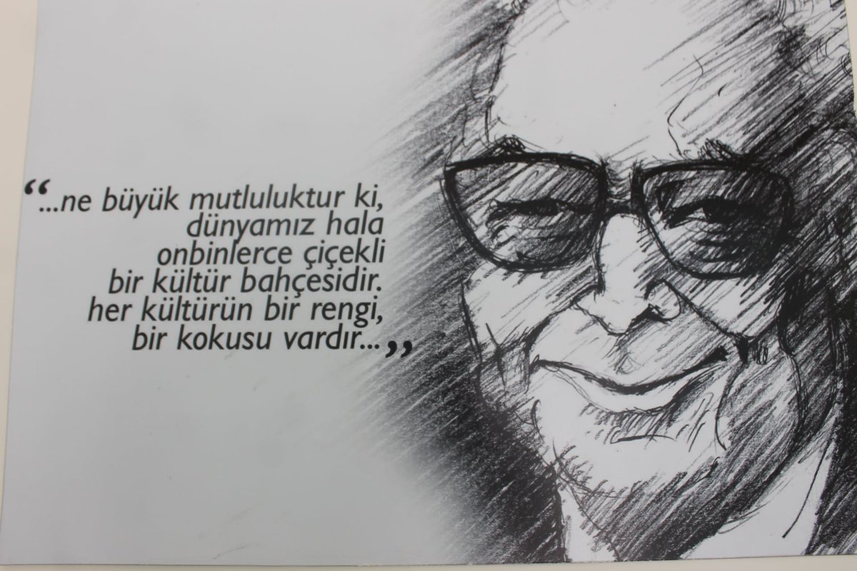 21 ŞUBAT DÜNYA ANADİL GÜNÜ🤨

(DİLİ,DİNİ,IRKI NE OLURSA OLSUN İYİLER İYİDİR.)