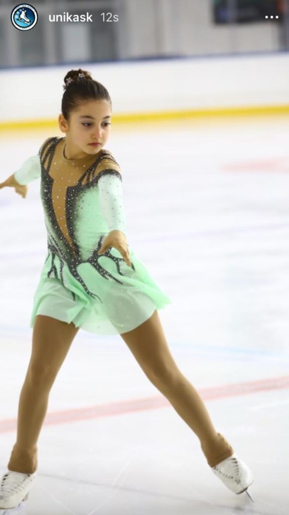 Türkiye Buz Pateni Federasyonu tarafından 19-21 Şubat tarihleri arasında düzenlenen Artistik Buz Pateni Gazi Mustafa Kemal Atatürk Ümitler Şampiyonası’na katılan 5.sınıf öğrencilerimiz Esen Buse Gökeşme ve Zeynep Karabal’ı gösterdikleri performanslarından dolayı tebrik ederiz. ⛸️