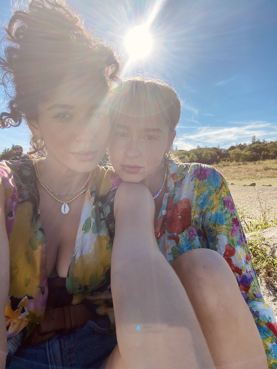 compartiendo un día de campo con vuesa merced doña <a href="/AmeliaLedesmaOf/">Amelia Ledesma</a> y dejando de ser cuadriculada