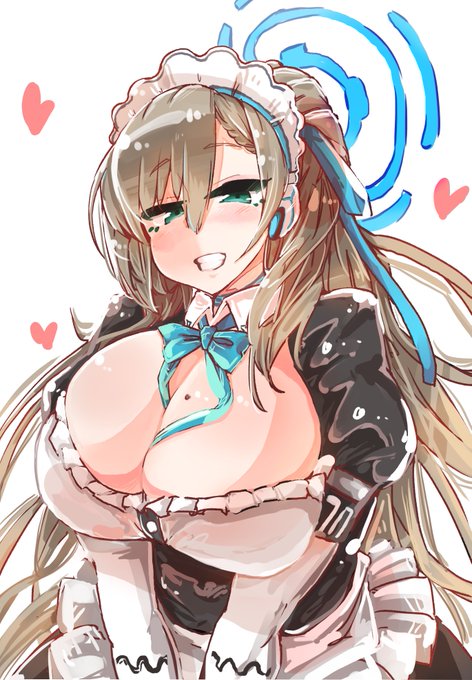 #ブルーアーカイブ
すごいこぼれそうな子 