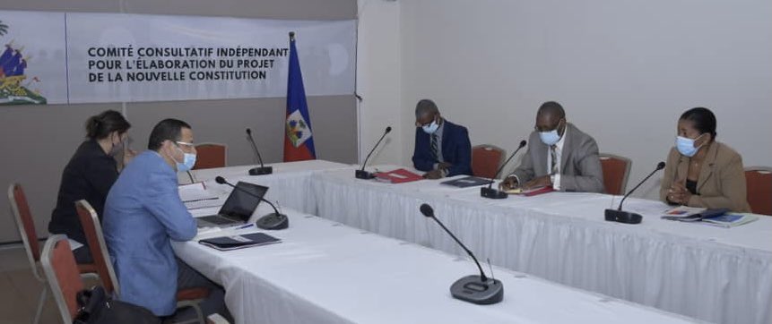 MathiasPierre00's tweet image. Rencontre d’information entre le Comité Consultatif Indépendant (CCI), 2 représentants de BINUH et @MathiasPierre00, le Ministre Chargé des Élections pour un partage d’informations et d’expériences sur l’avant projet du texte en circulation sur la Nouvelle Constitution.