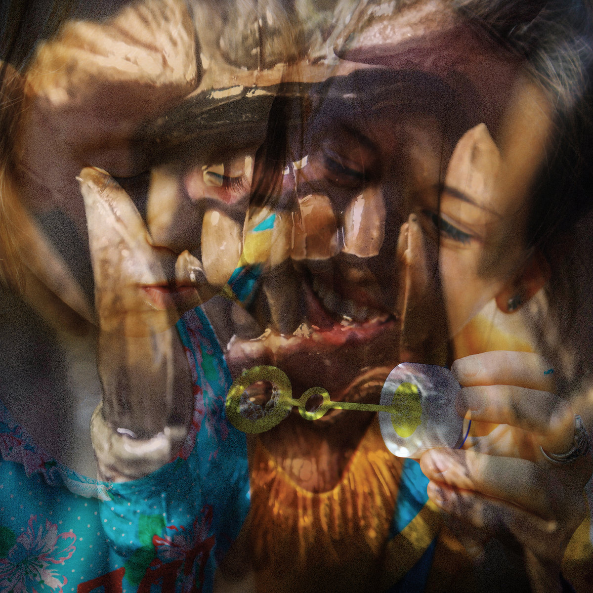 #MWE 21
Crazy improvised sounds generated by internet images. Even without that knowledge though, I still found this trippy and eerie. #musicfornightmares amnesiascanner.bandcamp.com/album/lexachast