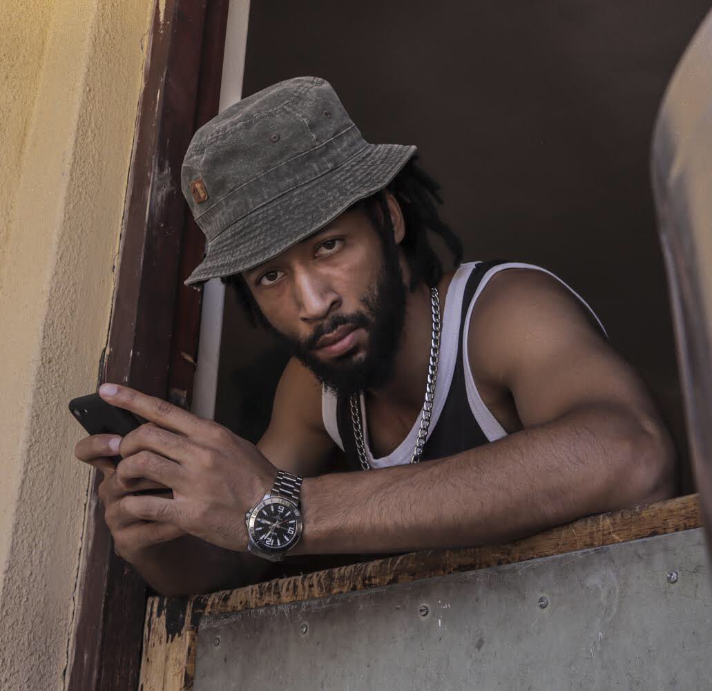 illRowSA's tweet photo. My currency is patience...
๐ฅผ๐
Dropping a lilโ something by the end of the week.๐
#TheCapeDoctor #loading #illRow #CapeTown #HipHop #musician #album #dropping #21March21 #BLESSIT https://t.co/LlHEEz2eqN