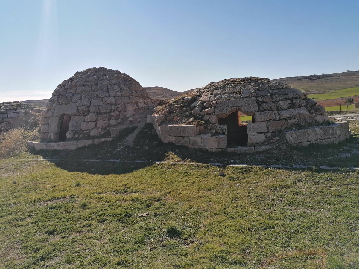 NHAL6363's tweet photo. #Germuş #kilise #pazargezmesi @bereketismail #kardeşile https://t.co/JJXVZwE0eq
