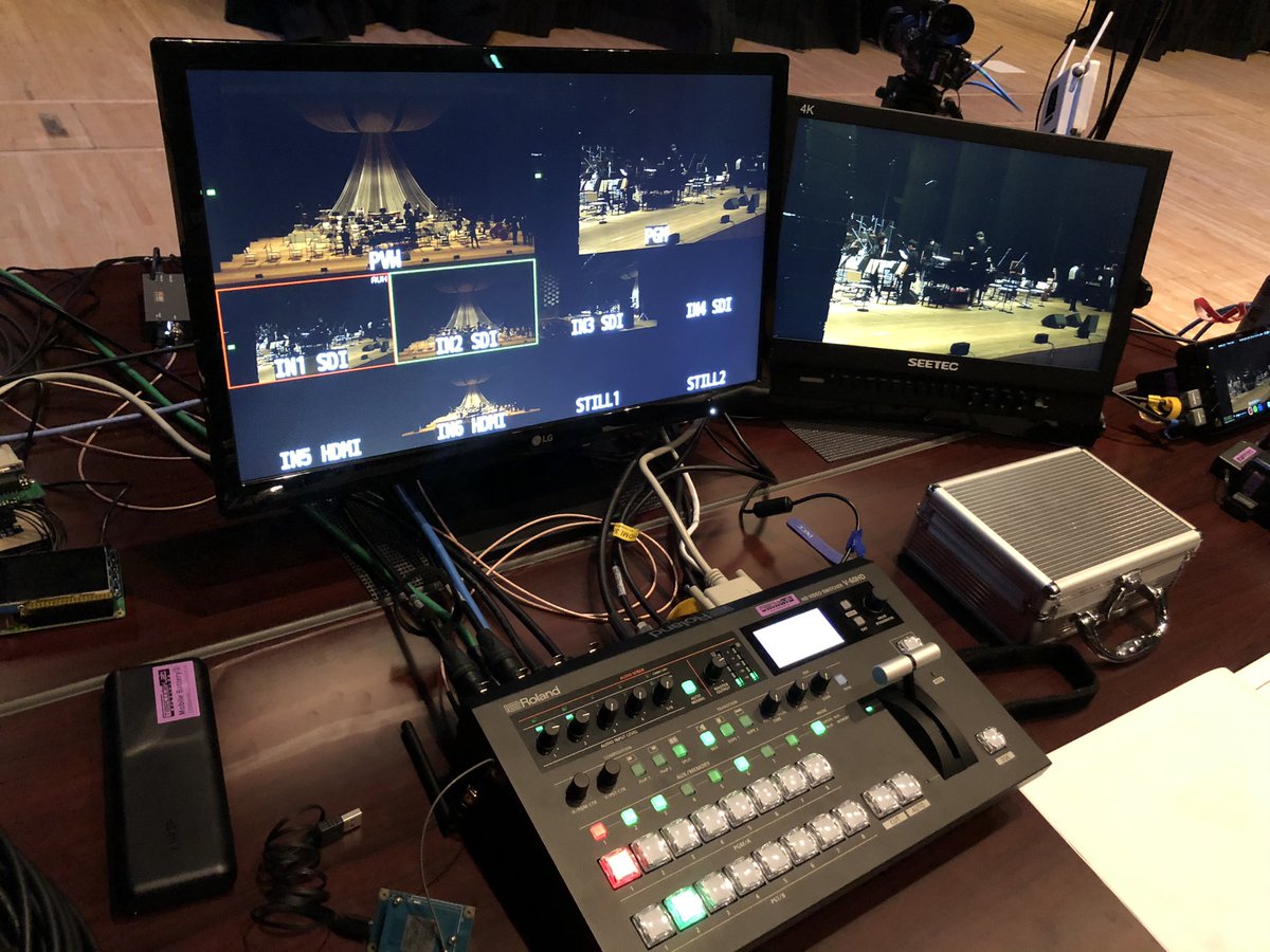 TimecodeLab's tweet photo. Roland V-60HDとJVCカムコーダーとのIPタリーが大活躍！
カメラマンも的確にカメラを振ってくれました☆
#Roland #V60HD 
#JVC #HC550 #HC900
#コンサート #生配信 https://t.co/oGHImBh6r9