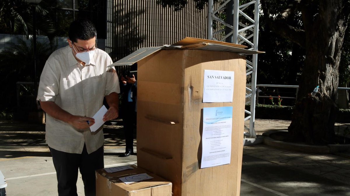 CorteSupremaSV's tweet photo. A nivel nacional inicia el proceso de elección de candidatos a magistradas y magistrados de la Corte Suprema de Justicia y consejales por el Consejo Nacional de la Judicatura https://t.co/Z2hgXdre8Z