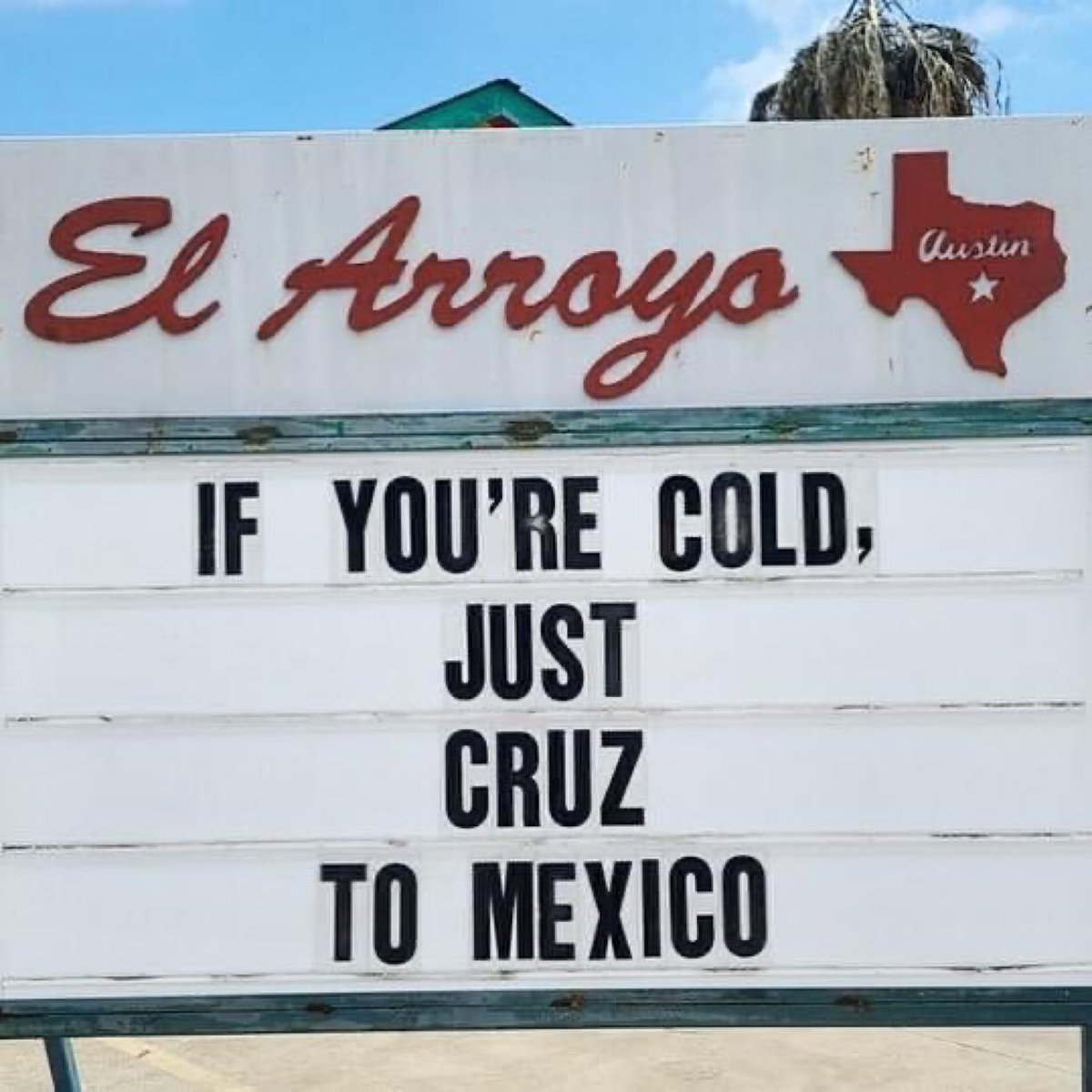 @SenTedCruz Nice to show up AFTER the snow melted. I will leave this here. #TedCruzFliesToCancunWhileHoustonFreezes
#TedCruzisADisgrace https://t.co/8yjVQCE7cr