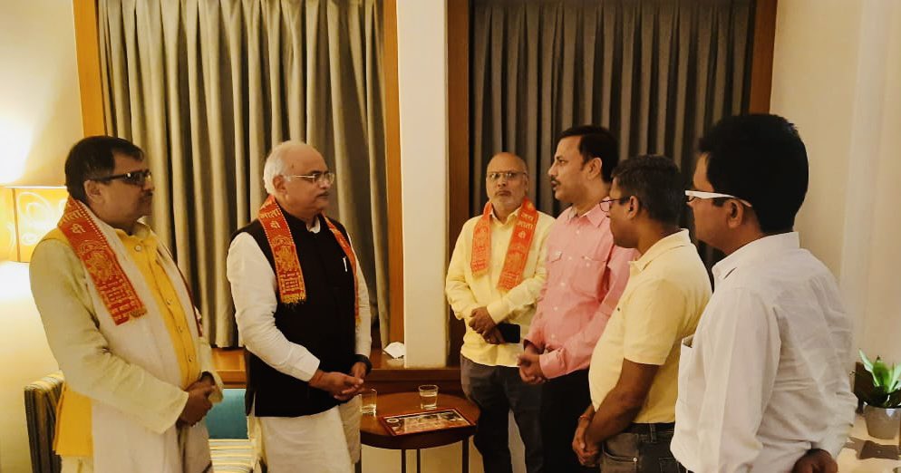 Dr. VINAY Sahasrabuddhe (@vinay1011) on Twitter photo 2021-02-21 15:43:43 At Patna interacted with social workers Mukesh Hisaria and others, working for Thalassemia kids !They were satisfied that Thalassemia related issues raised by me first in Rajya Sabha and later other platforms last March-April have been acted upon by Govt in Bihar!Felt encouraged! At Patna interacted with social workers Mukesh Hisaria and others, working for Thalassemia kids !They were satisfied that Thalassemia related issues raised by me first in Rajya Sabha and later other platforms last March-April have been acted upon by Govt in Bihar!Felt encouraged!