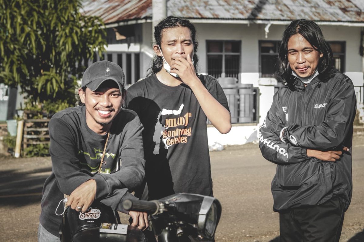 TauU simpeL tweet media