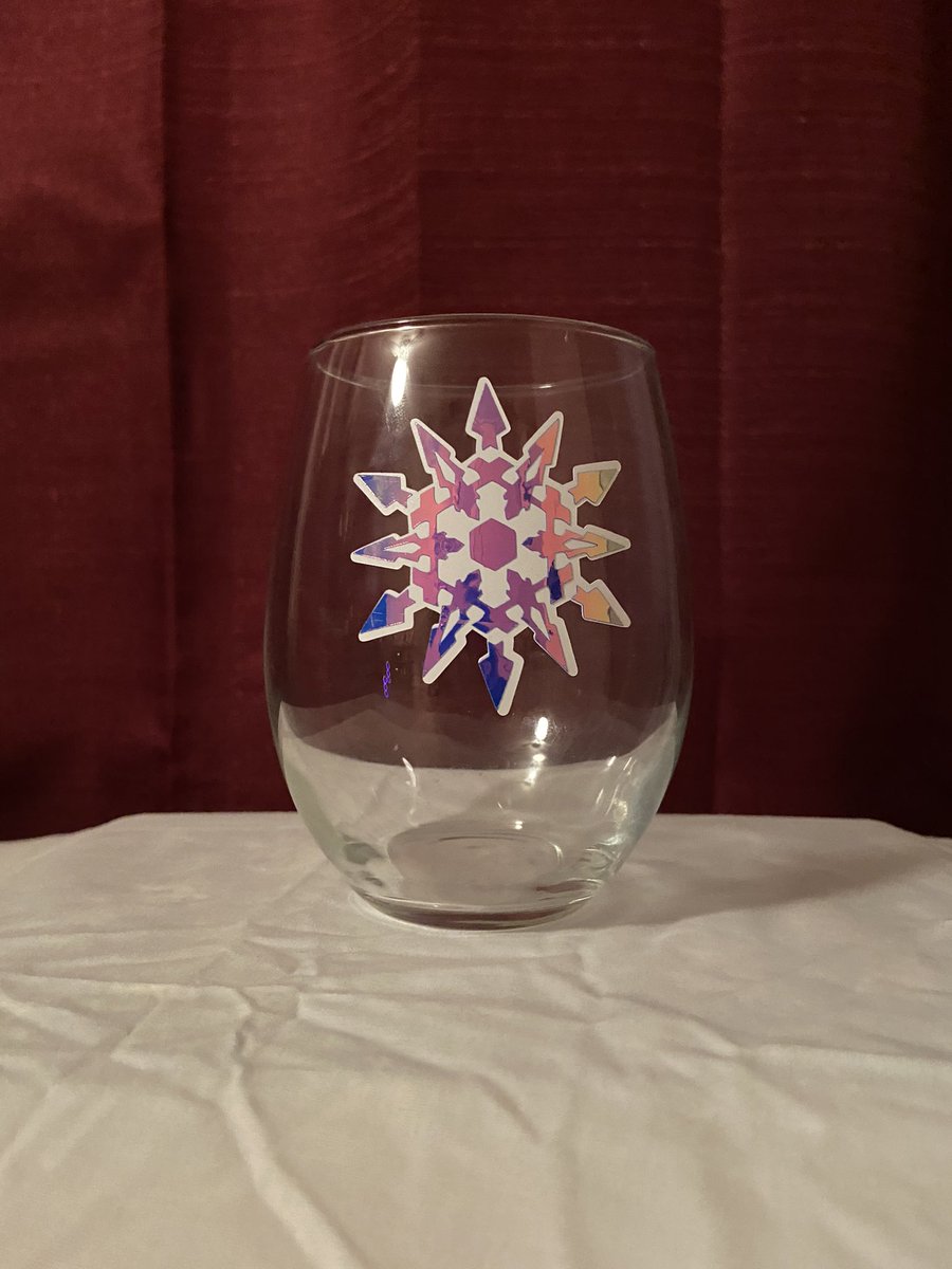 Wylde__Flower's tweet photo. #TeamRWBY Wine Glasses from #RWBY! If you interested in one of these or a custom glass message me! I usually charge $10 per glass + Shipping! #Custom #Vinyl #CustomVinyl #CustomWineGlass #WineGlass #CKSmolcrafts #RubyRose #WeissSchnee #YangXiaoLong #BlakeBelladonna  #rwbymerch https://t.co/9PVZ3rdahO