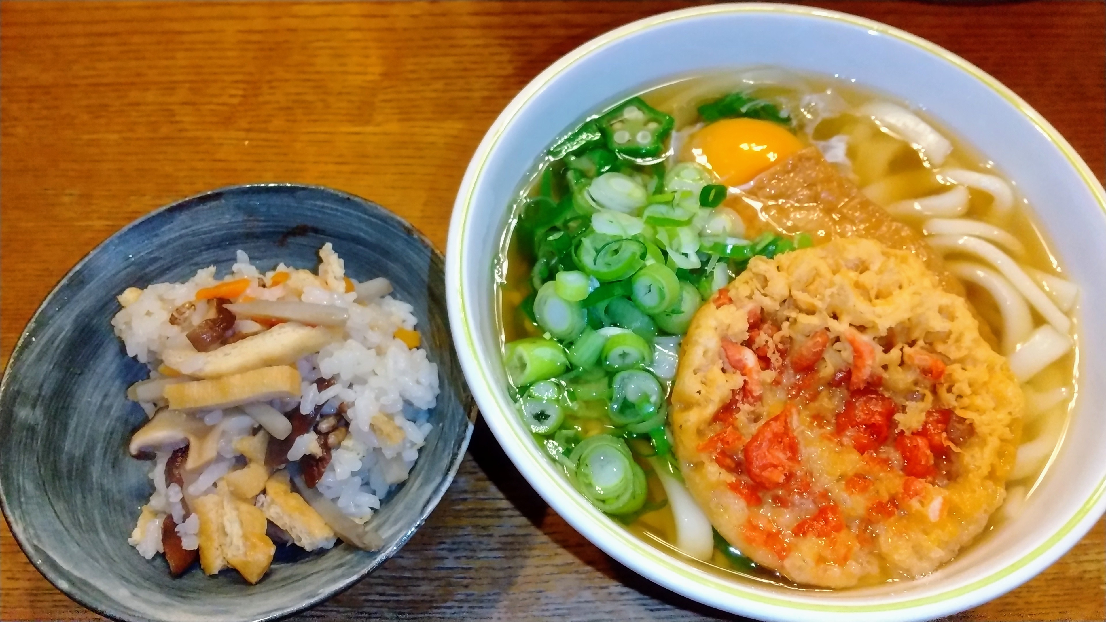 ゾズマ わんわん 珠冴 うどん 炊き込みご飯 料理好きさんと繋がりたい 料理男子 料理好きな人と繋がりたい 料理好きと繋がりたい 男飯 うどん好きな人と繋がりたい 炊き込みご飯好きな人と繋がりたい 晩御飯はおうどんと炊き込みご飯 うどんは