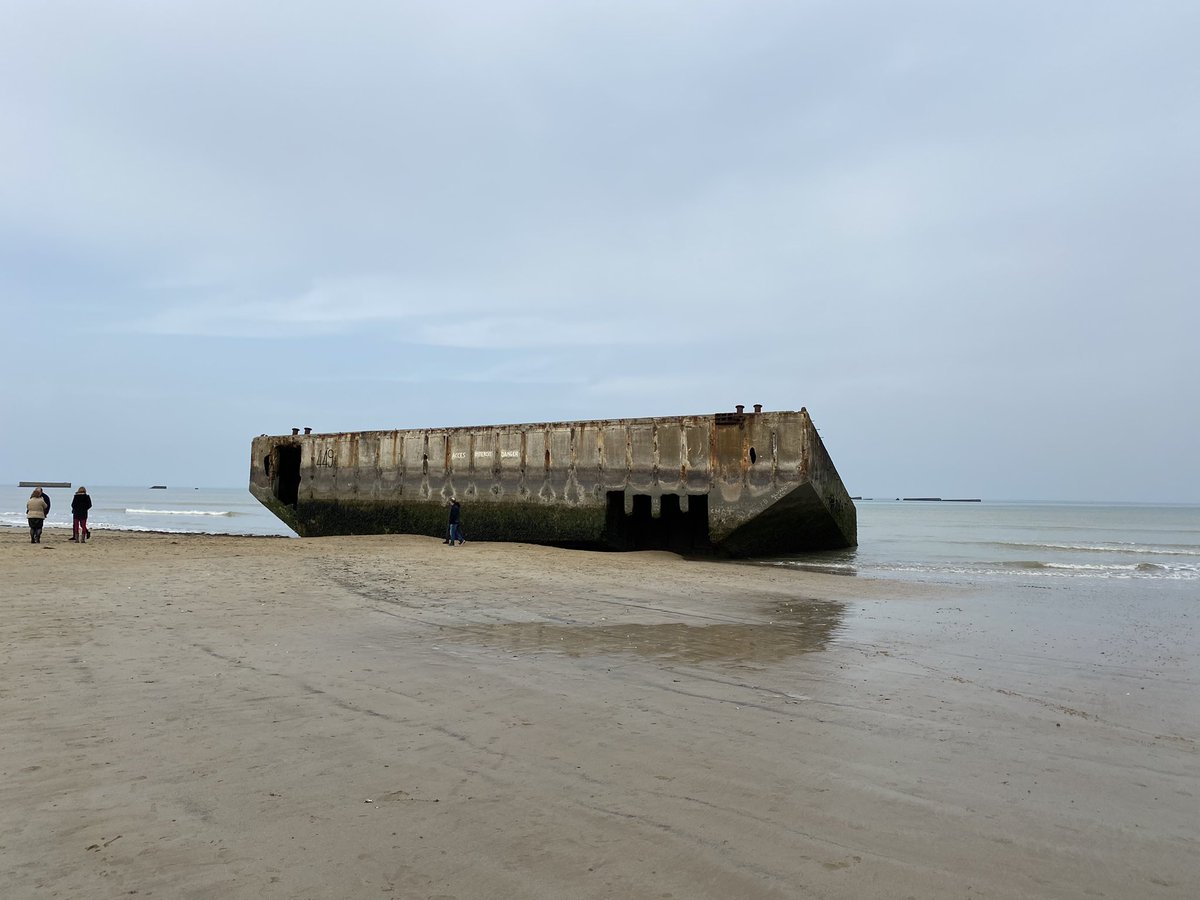 MichaelLepelley's tweet photo. Débarquement #plage #arromanche https://t.co/SveEQ3bOl9