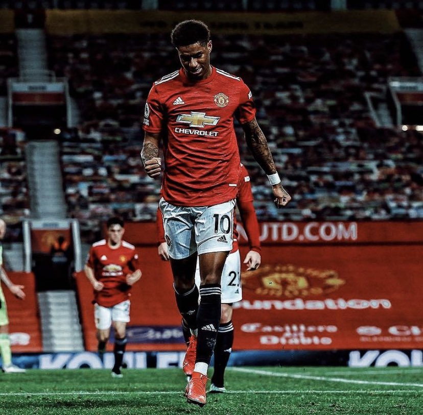 FIM DE JOGO!
O Manchester United vence o Newcastle em Old Trafford por 3-1 e retoma a vice-liderança da Premier League.
Marcus fez um gol e sofreu o pênalti convertido por Bruno Fernandes.
O próximo confronto do United será a volta contra a Real Sociedad 🔥 https://t.co/EIvcehk5G7