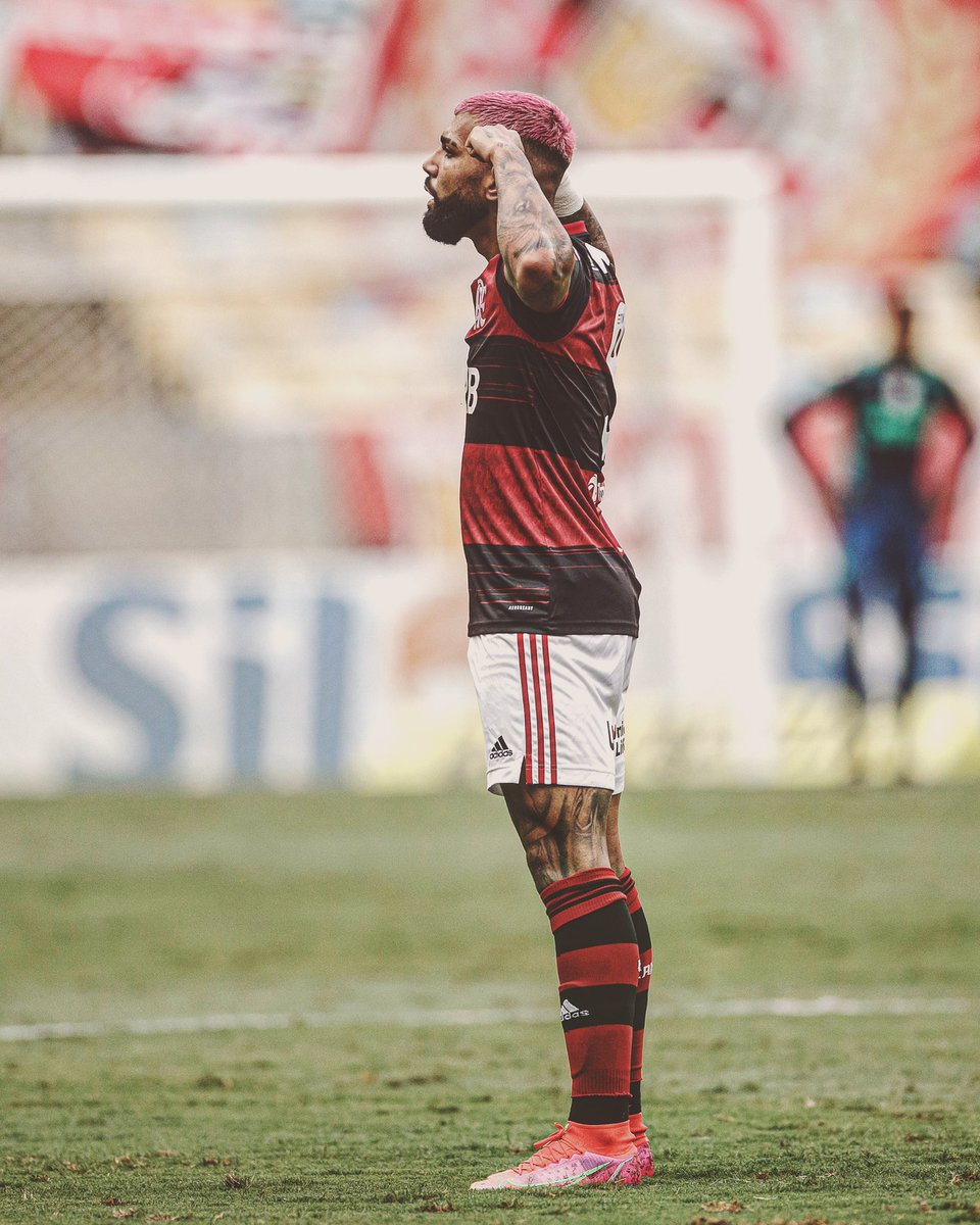 gabigol's tweet photo. “Estejam vigilantes, mantenham-se firmes na fé, sejam homens de coragem, sejam fortes.”
1 Coríntios 16:13 https://t.co/hSqjFH2QkJ