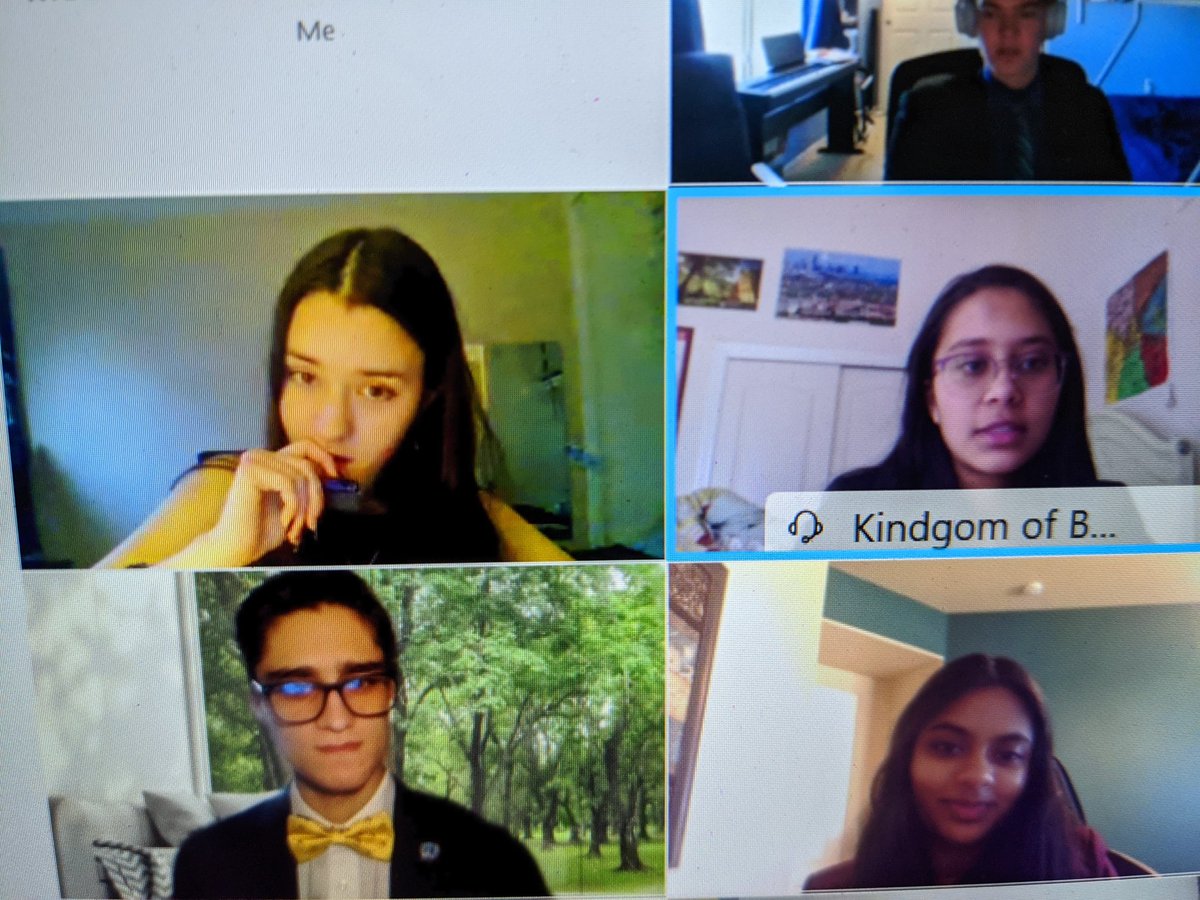 mvtmun's tweet photo. Mountain View Model UN finished the virtual @MCCMUN Conference yesterday, and finished in 2nd place for the Best School in Conference award, breaking a streak of 15 consecutive victories in that category. Congratulations to Hamilton High School for a well-deserved win! https://t.co/Fv0mrgQDNP