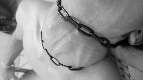 deepthroath3's tweet image. Cuando me porto mal 😈😈😈😈😈castigo 😈