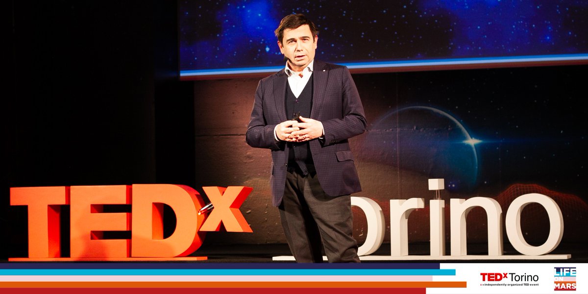 TEDxTorino's tweet image. Come dovrebbe essere #LifeOnMars?
Tornare sulla luna per restarci e rendere possibile anche la vita su Marte, senza dimenticarci di apprezzare i suoni della natura e dare del TU anche alla cultura. Ne hanno parlato per #TEDxTorino Massimo C. Comparini, Max Casacci e Simona Ricci.
