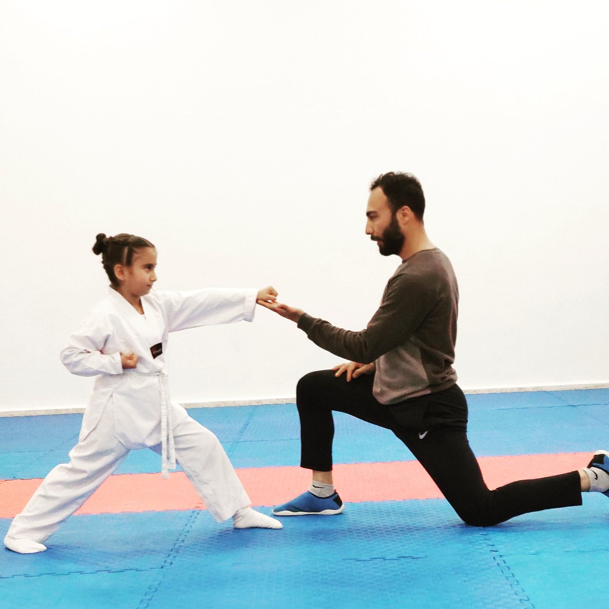 mansur_dural's tweet photo. "Yapabilirim" dediğin anda 100 milyar sinir hücren senin için hedefe odaklanmaya başlar.
Kendine inan,planla ve harekete geç.🤜👍 https://t.co/xT9zFovM0X