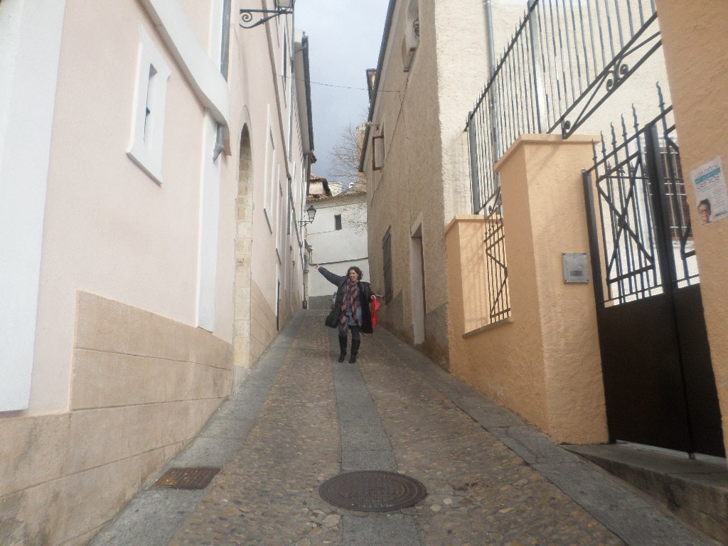 viajescheap's tweet photo. Las cuestas de Cuenca son bastante potentes jajaja
.
.
.
https://t.co/B0BvS8RmoR
.
.
.
.
#viajescheap #cuenca #vistasdelcastillo #castillo #turismospain #turismoclm #turismonacional #turismo #viajera #viajero #mujerviajera #travel #travelcuenca #imaginaespana #traveller #Tbt https://t.co/HDgV05MquI