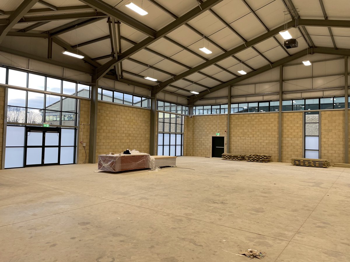 AzuraNetworks's tweet photo. Part one of a brand new installation for The Vault - Carterton Gymnastics Club. The first time the lights were turned on in The Main Hall.
#dextralighting #ledlighting https://t.co/n9dsj3IdC5