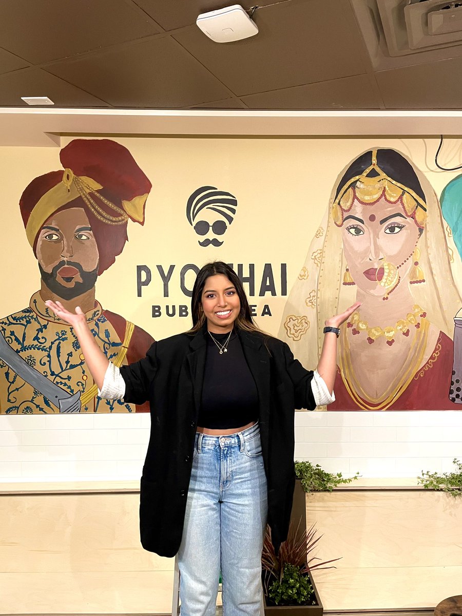 labyrinthave's tweet image. hey guys, I put my OWN art onto a 20 ft mural!! 🥳