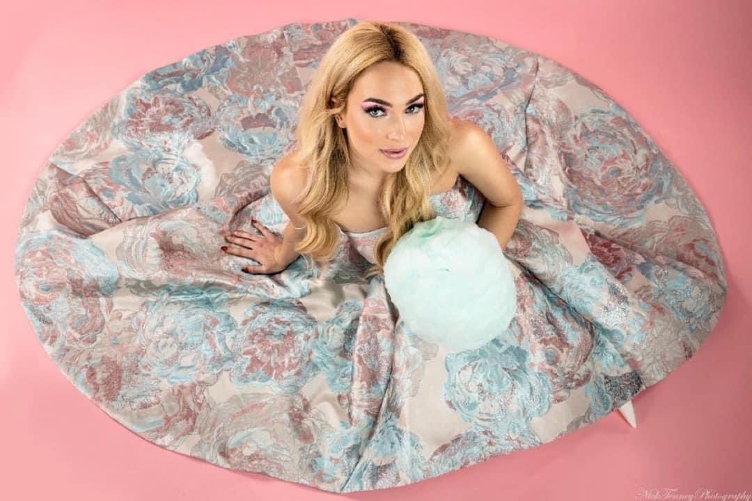 studio_o2o's tweet image. Have you seen Nick Tenney’s incredible cotton candy themed shots? We just can’t get enough of the pastels!

Photographer: Nick Tenney Photography