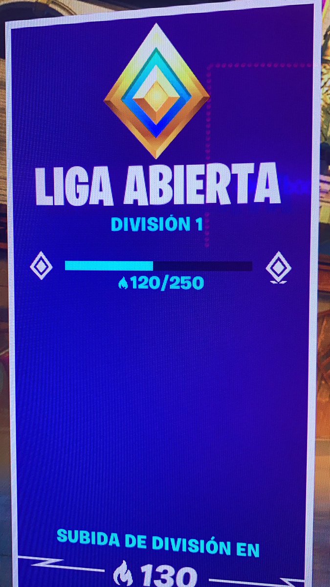 elruubens's tweet photo. Vamos a empezar con Arenas en #Fortnite 

Que tal se nos dará? Luego un poquito de #FNAF también 😜 

Vente a verme perraco!!

#twitchstreamer #twitchaffiliate #twitchenlinea #streaming #stream #ARENA #FortniteZeroPoint #TwitchEspana https://t.co/6c567G8zgS