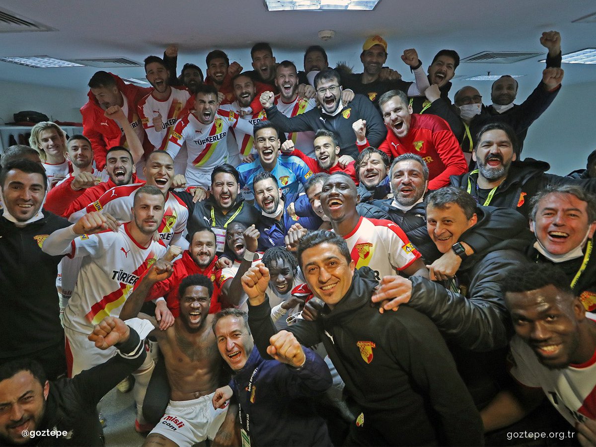 Koca bir şehrin umudusun sen!

#ŞanlıGöztepe