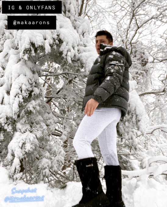 TW Pornstars - Mak Aarons. The most retweeted pictures and videos for