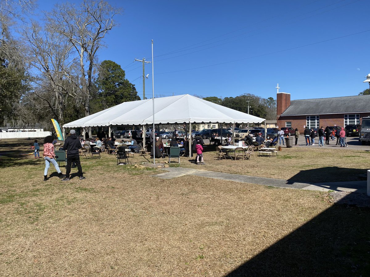 Great day <a href="/Radiantchs/">Radiant Church</a> celebrating four years of an intentionally diverse family with food trucks and fun. #letsmultiplymore.
