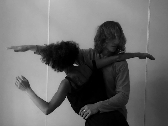 If you are a dance artist or a performance maker, our Triip Virtual Hub is for you! We aim to provide support and professional development opportunities to professionals in every stage of their careers. The Virtual Hub will be launched soon 💻