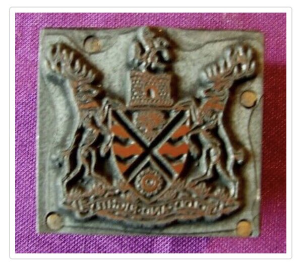 I had to buy this - the arms of my birth town on a printing block! 
#ebay #heraldry #printing