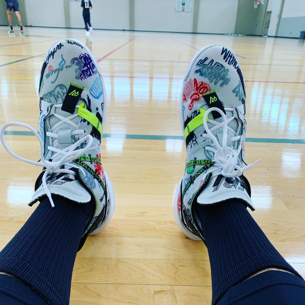 The_Raheel's tweet image. Yoooo these @russwest44 #WhyNot #Zero4 are beasts on the court! 

Much ❤️❤️ @Jumpman23