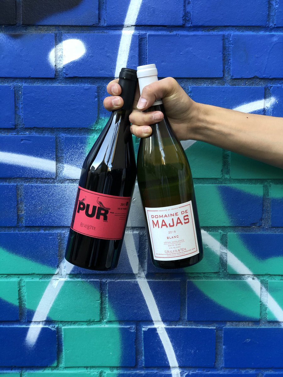 Wineface_DUS's tweet photo. Soon on https://t.co/sjbhjgy9W8 !!!! 

#düsseldorf #wein #wineface #winedelivery #soon https://t.co/M1UndZ0Q6v