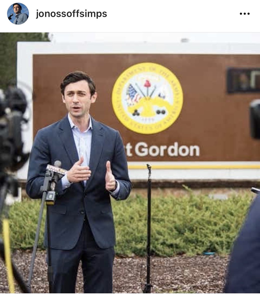 Sunday, Jon Ossoff being attractive in a suit day. https://t.co/P63cO0Ky7x