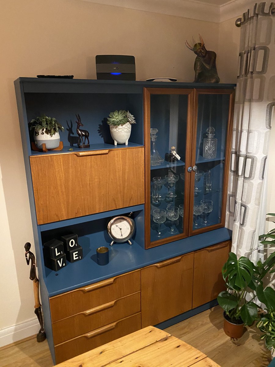 GemmaPuckett's tweet photo. 12 long years of renting and we are hopefully buying (🤞🏻) but downsizing! Means we need to sell some of our much loved upcycled furniture #upcycledwithlove #downsizing #dmifinterested https://t.co/ENYhBu0Wws
