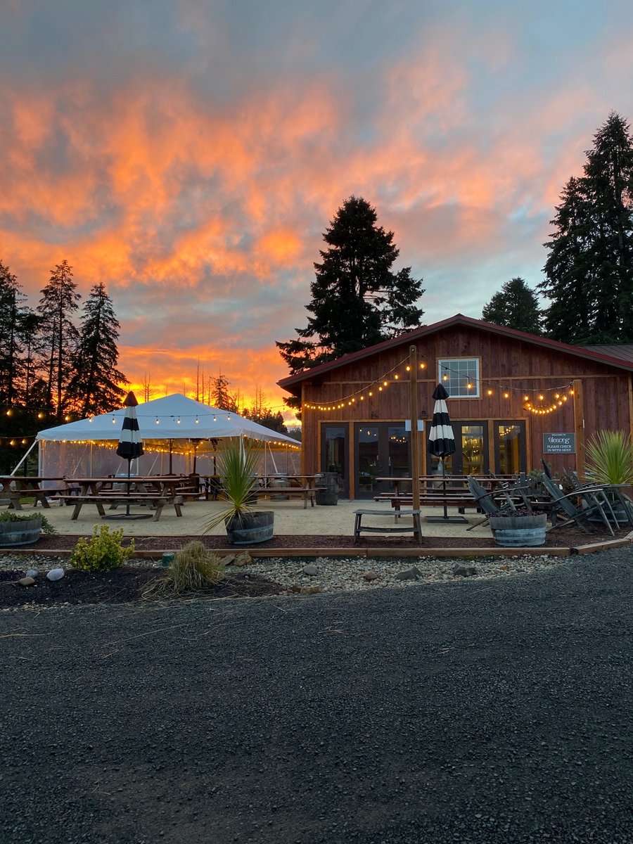 February in the Southern Willamette Valley.